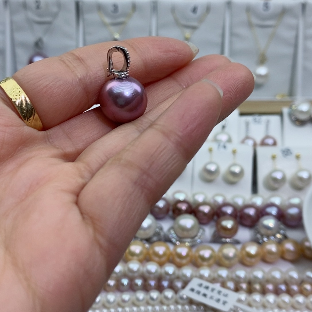 淡水珍珠吊坠(赠链)银S925镶嵌