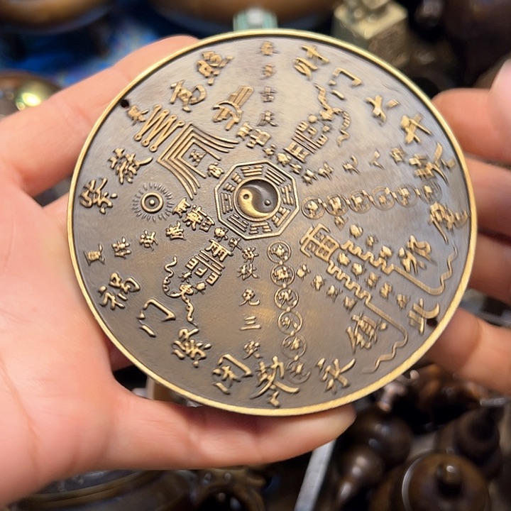 铜器摆件老王直播间