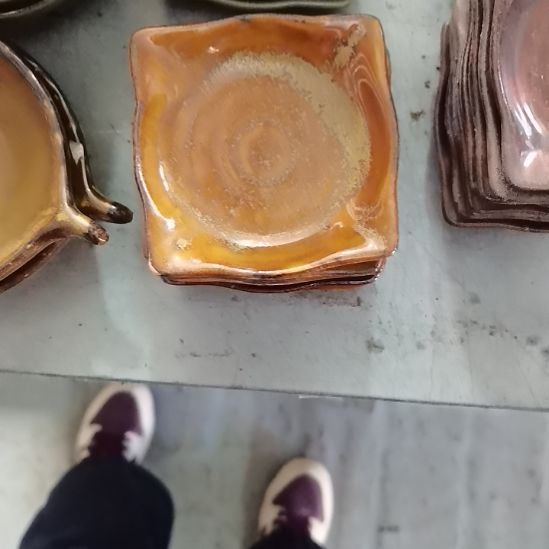 阳***0瓷器微瑕不退不换4个