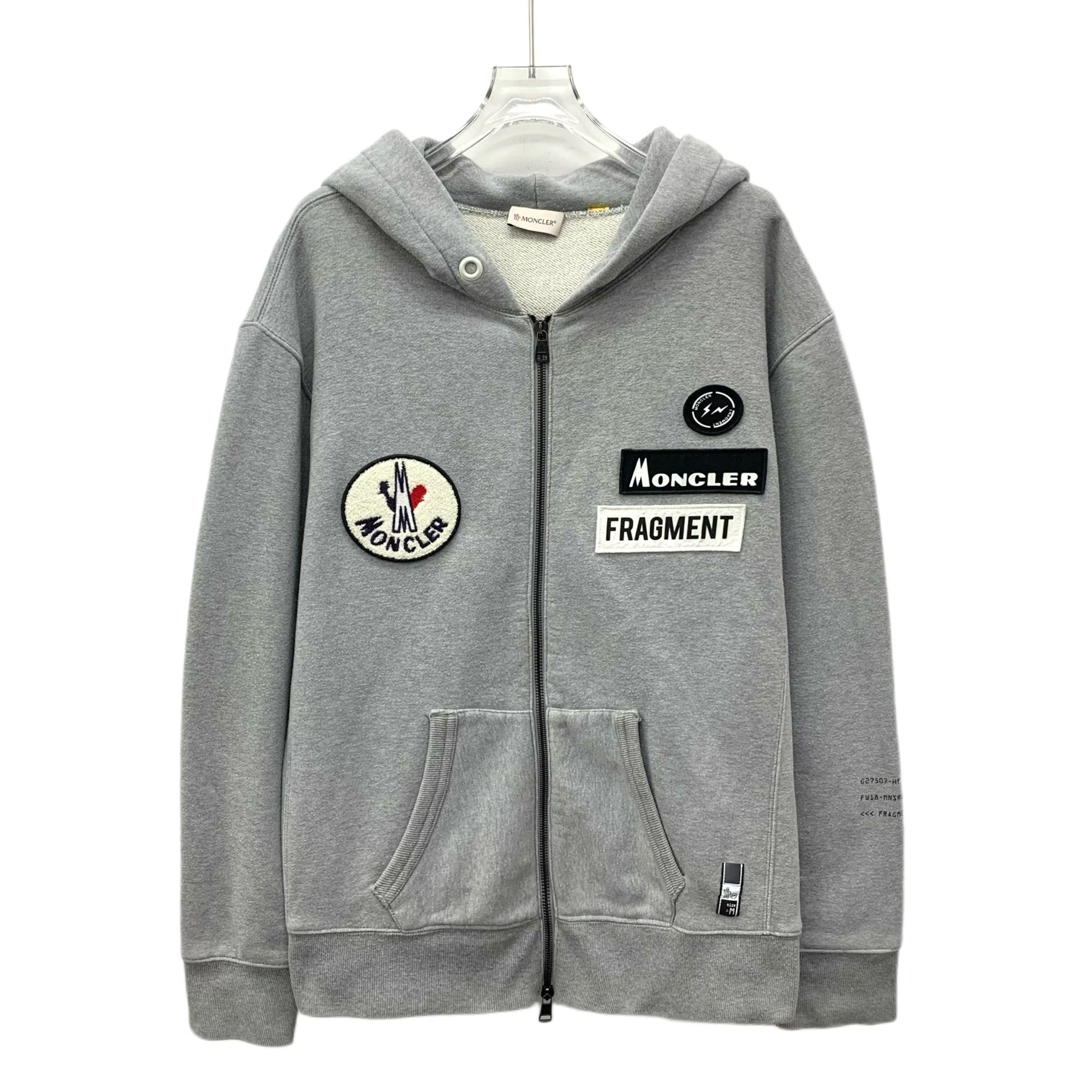 95新 MONCLER  IM0750   徽标贴饰刺绣卫衣外套 M码 