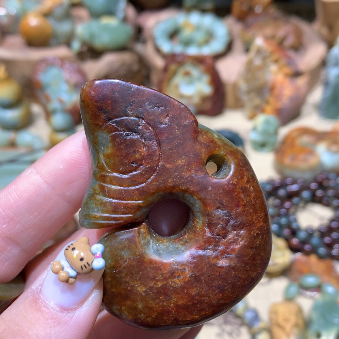 岫岩河磨玉（透闪石质玉）挂件未镶嵌