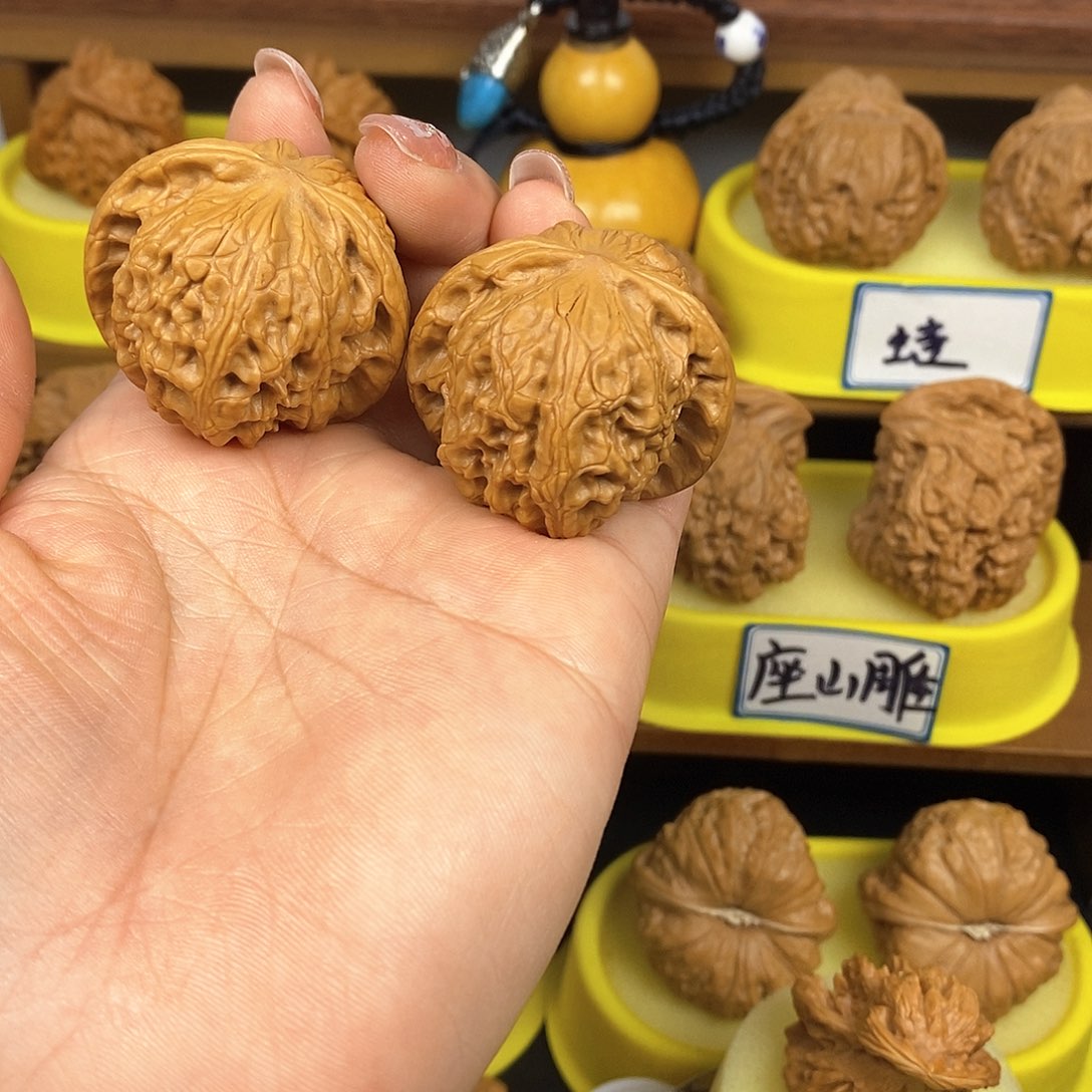 核桃野狼 文玩/木作/... 文玩把件/