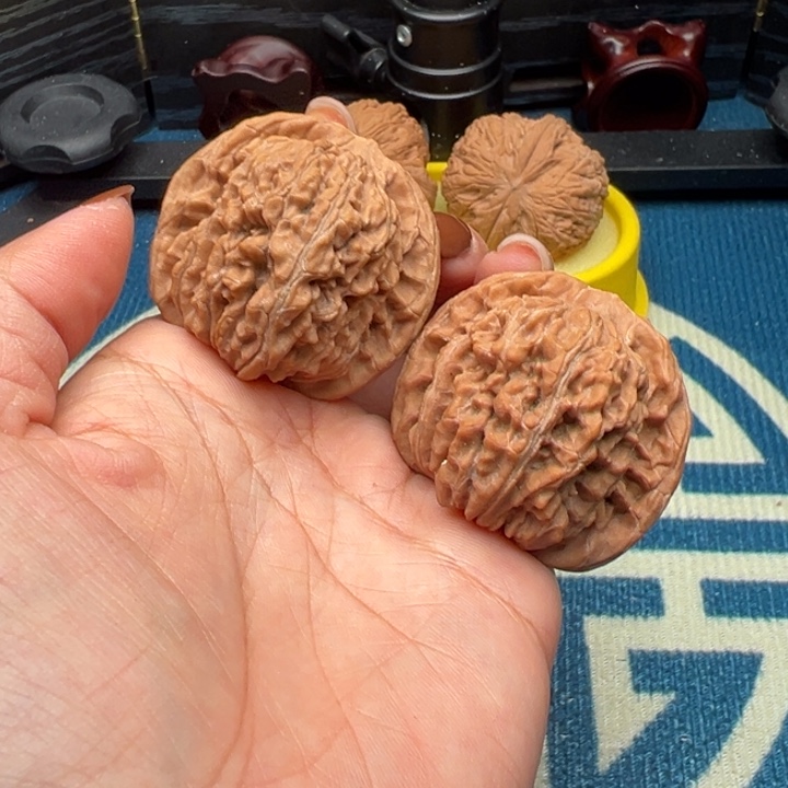 吊坠桃核瀅文玩核桃四座楼