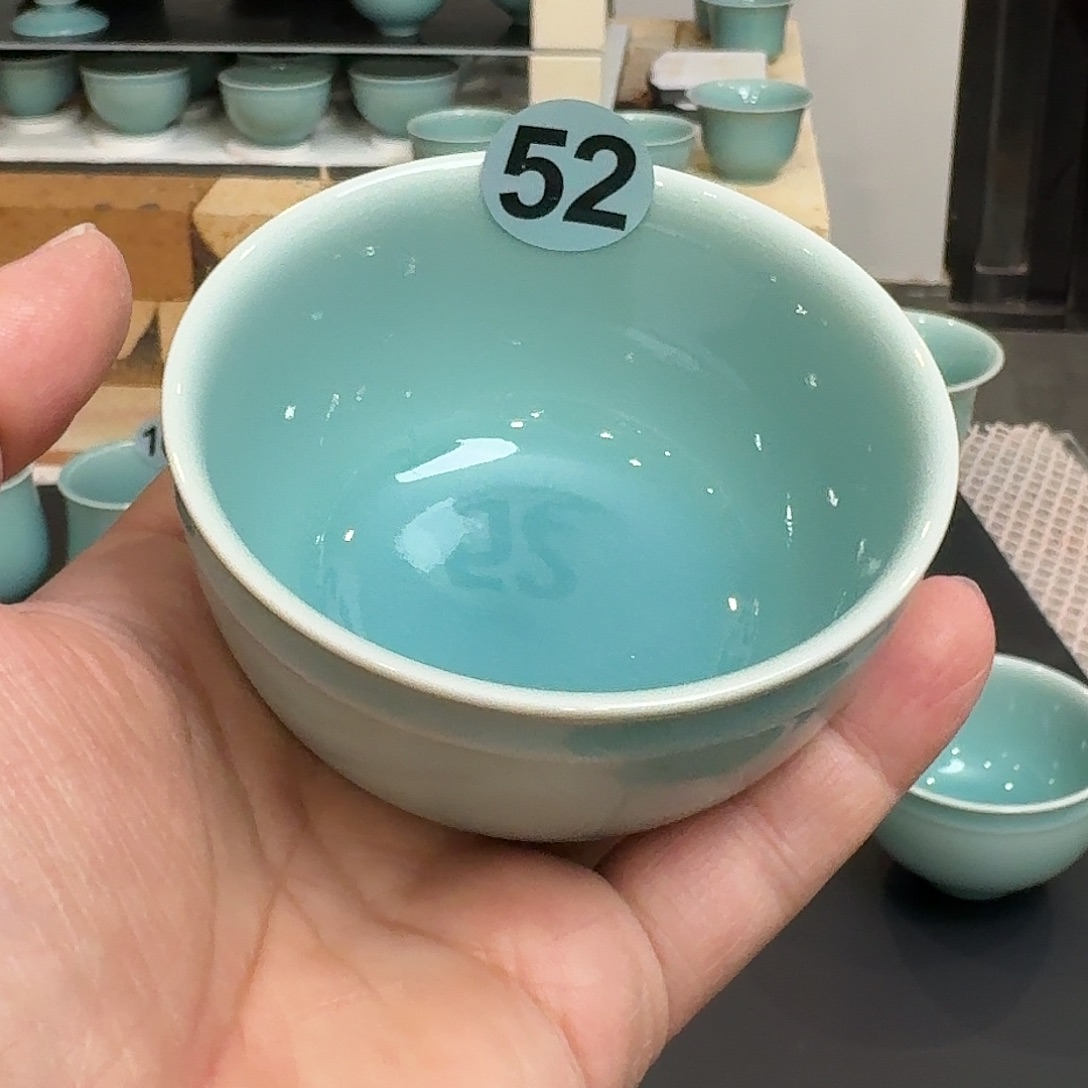 龙泉窑青瓷南宋老釉福利主人杯52