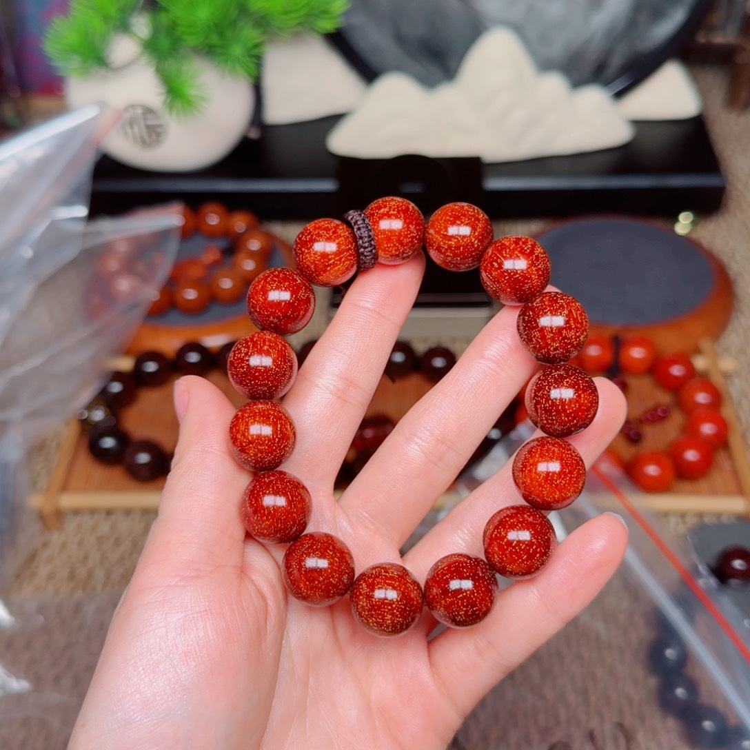 檀香紫檀（小叶紫檀）想1.5红