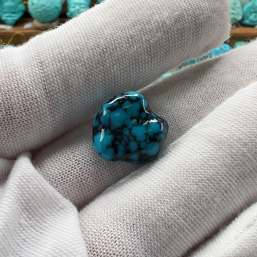 绿松石配饰未镶嵌