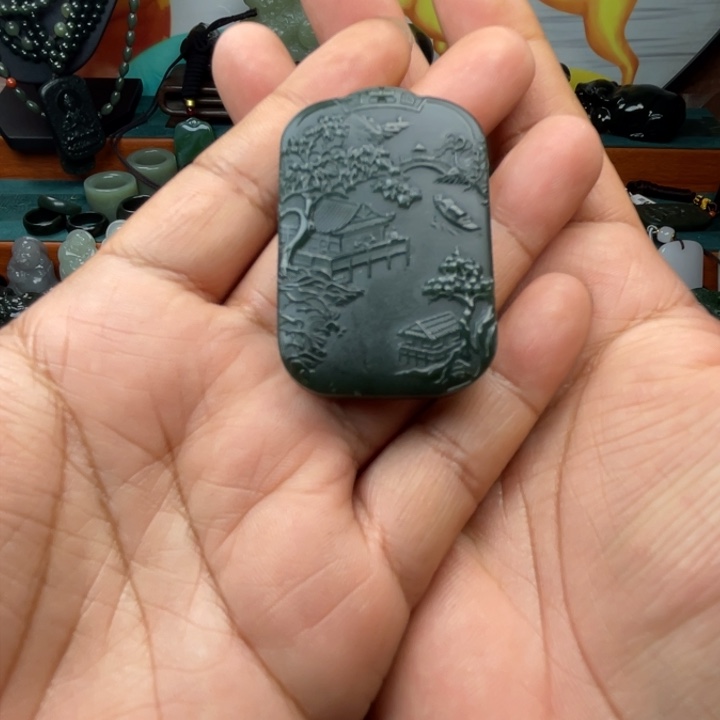 和田玉未镶嵌吊坠(不含链)