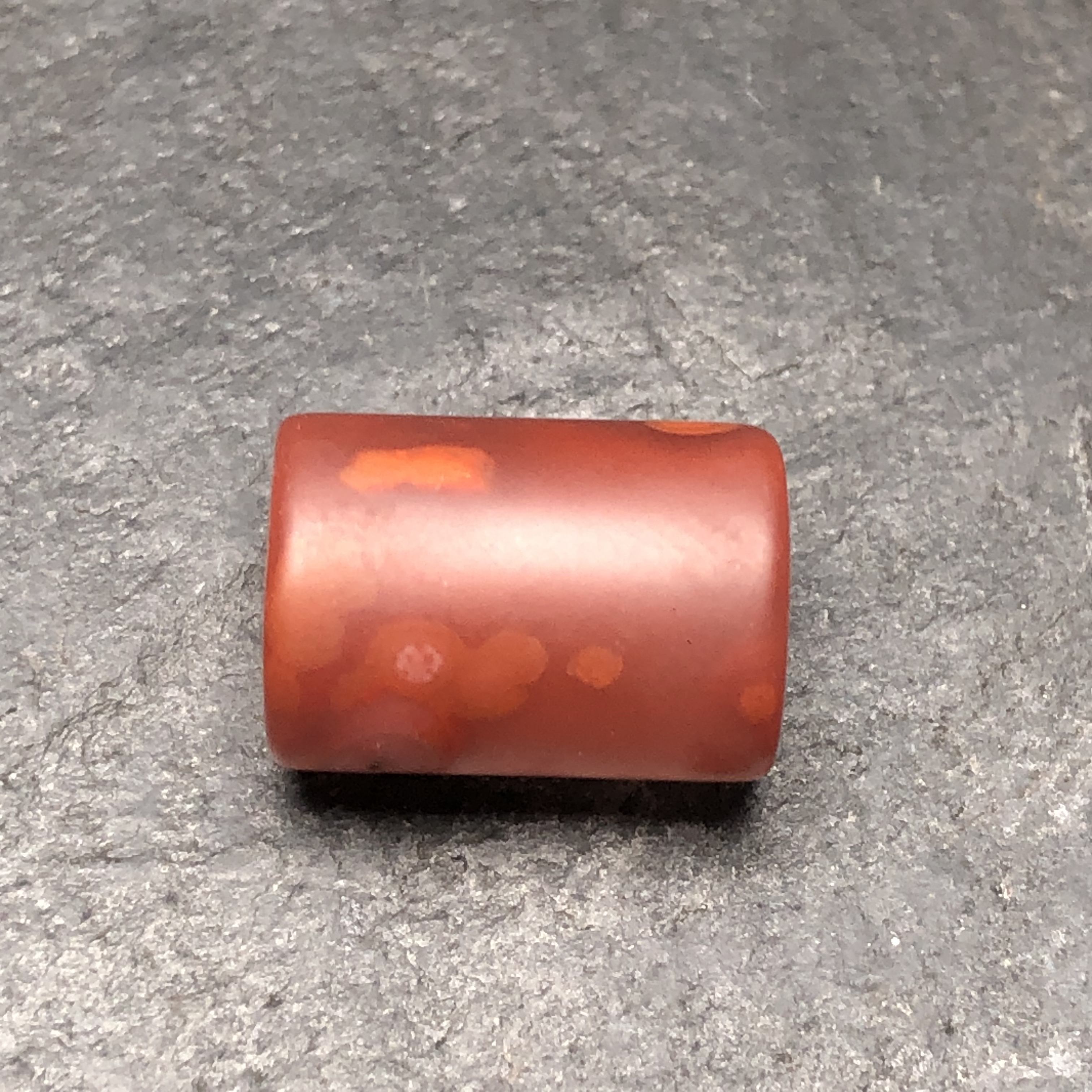 原矿川料南红玛瑙纯手工打磨尺寸15.5x11毫米