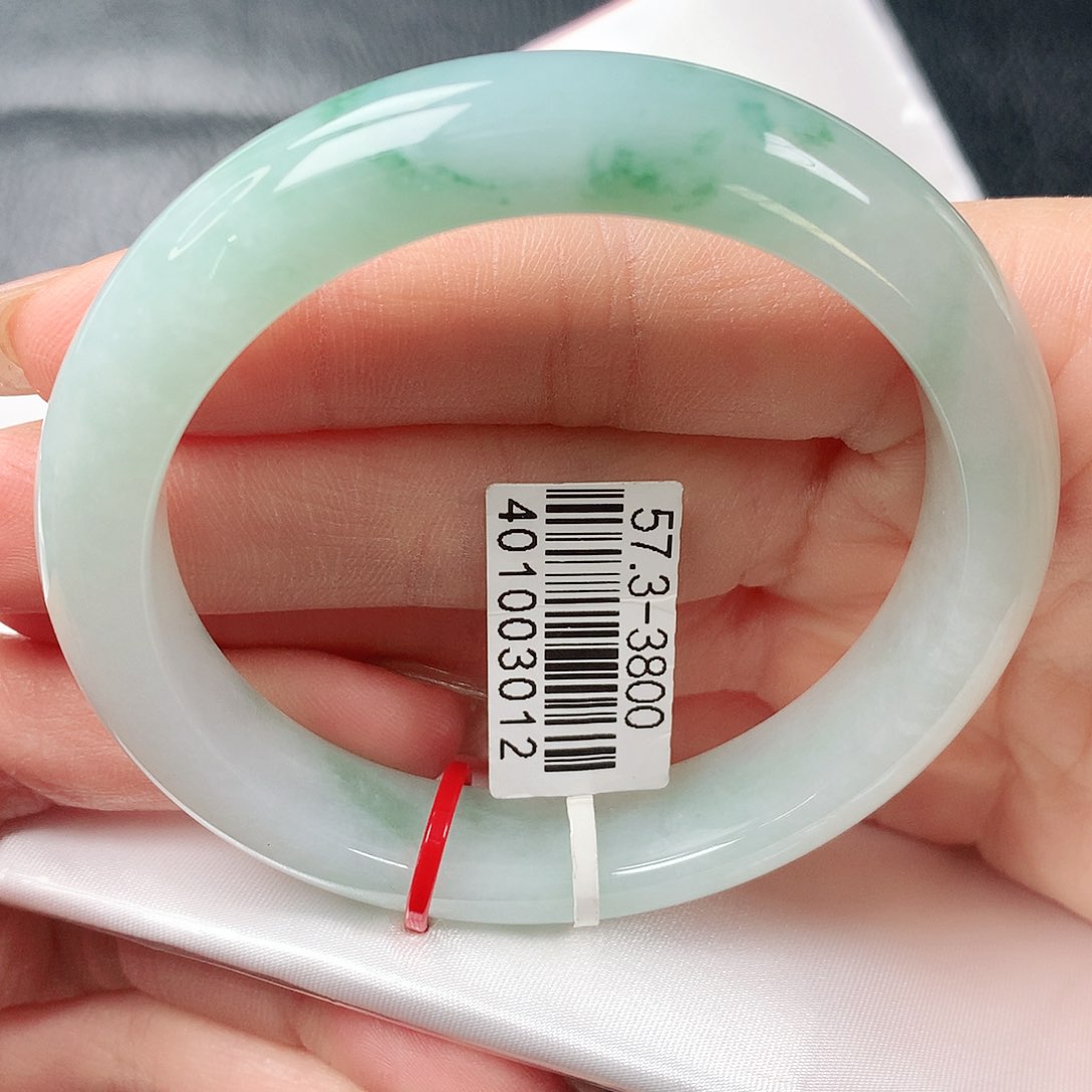 翡翠手镯未镶嵌晴水飘绿正圈57圈口41号