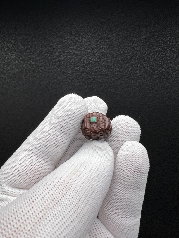 紫金鼠 纯手工雕刻 大权在握单籽 镶嵌款 尺寸17mm