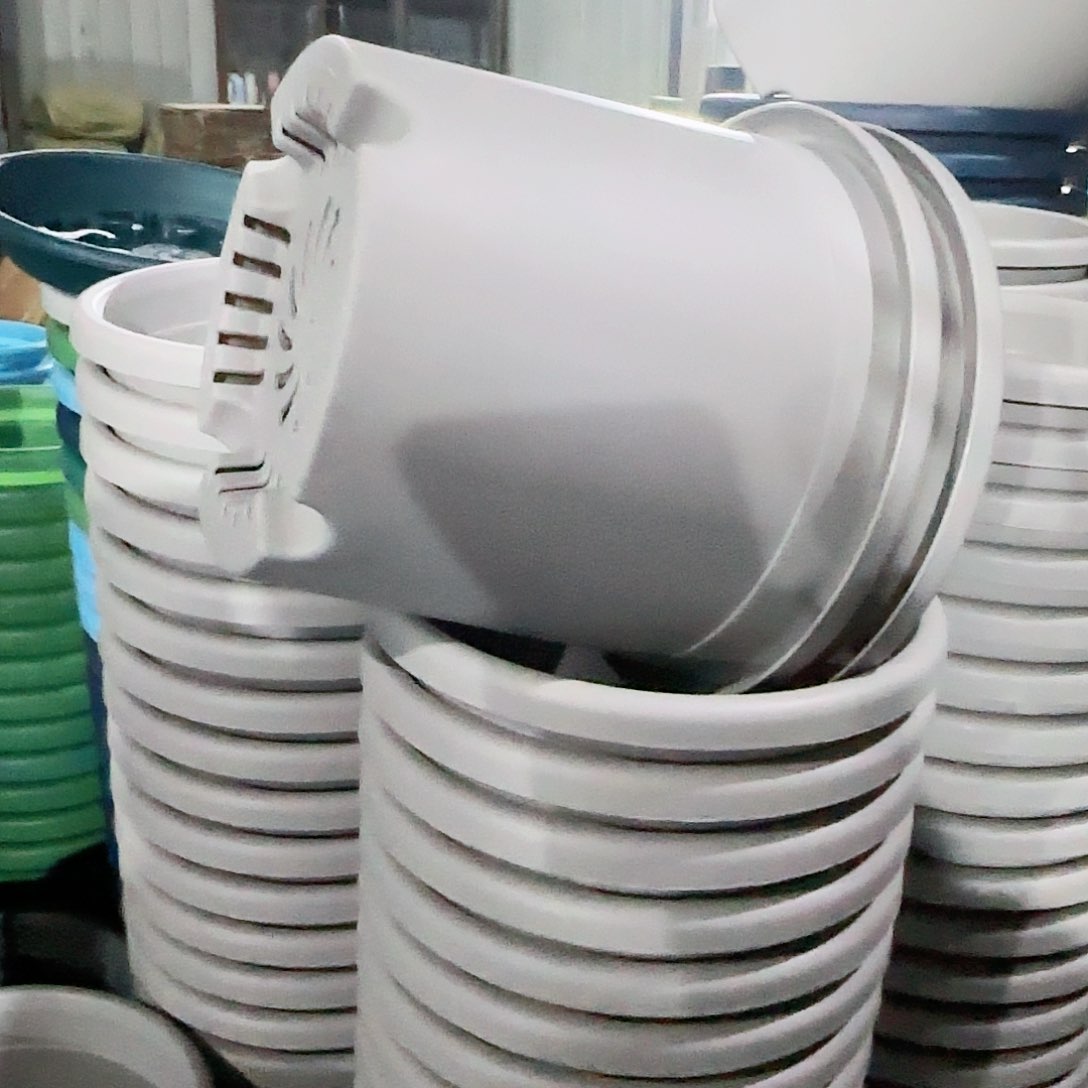 树脂四季盆3号无拖瑕疵灰白10