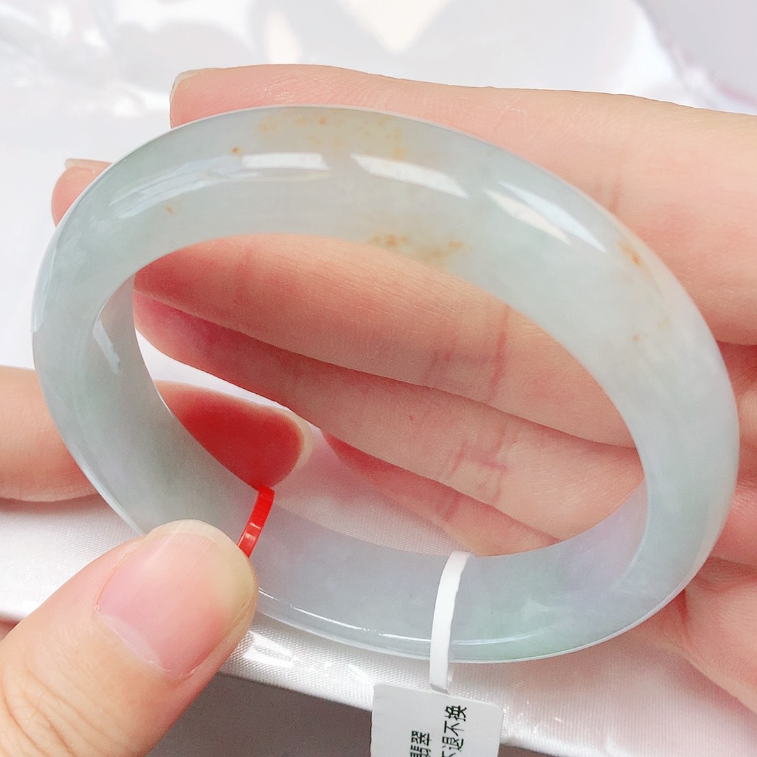 翡翠手镯未镶嵌抖音632