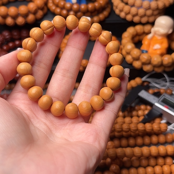 G****吊坠猴头核桃11111111111