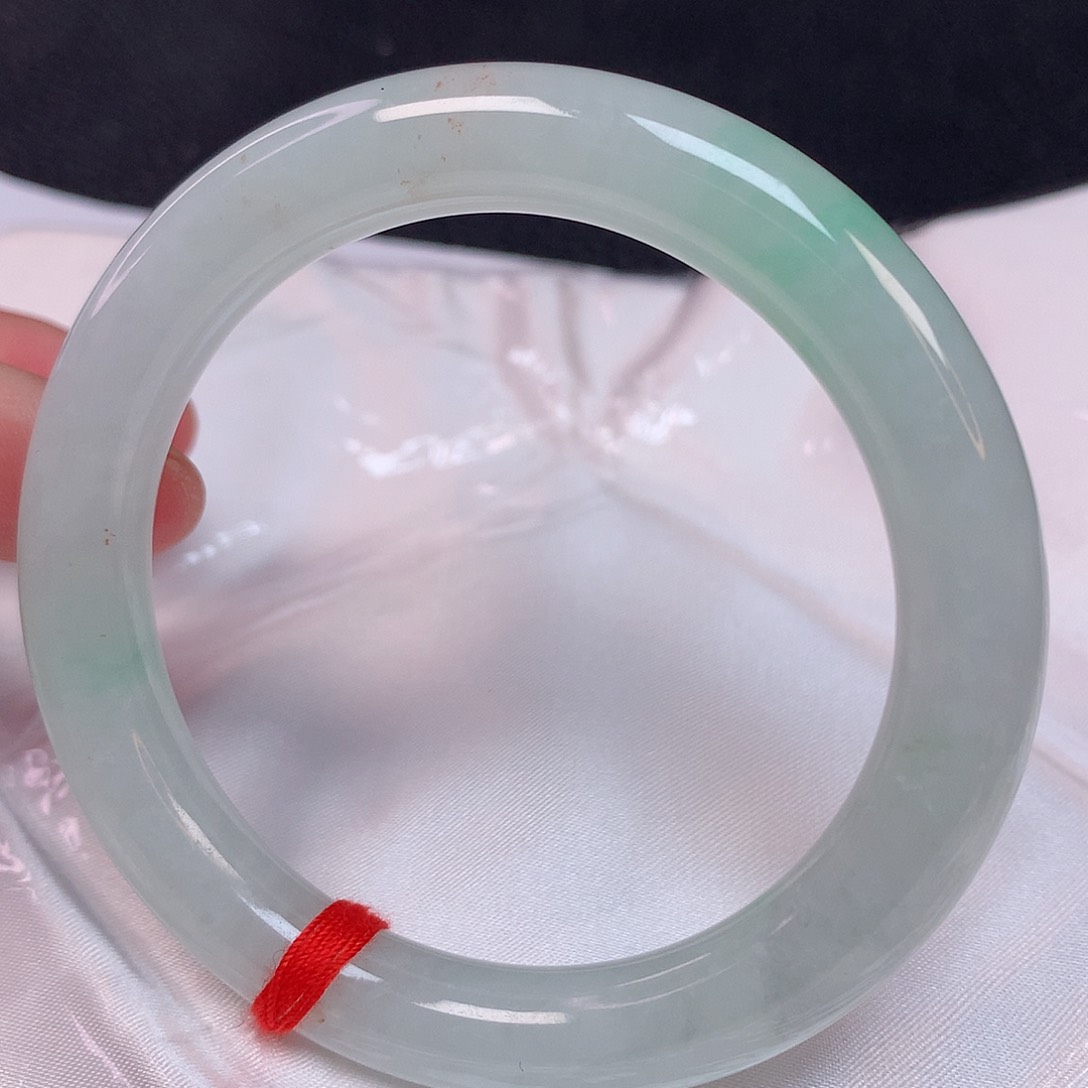 翡翠手镯未镶嵌56 翡翠手镯