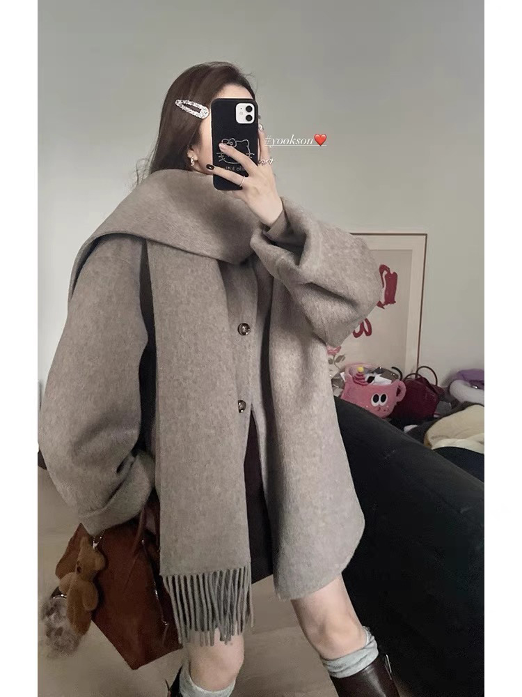 流苏围巾双面羊绒大衣女中长款2025新款围巾设计保暖韩范毛呢外套