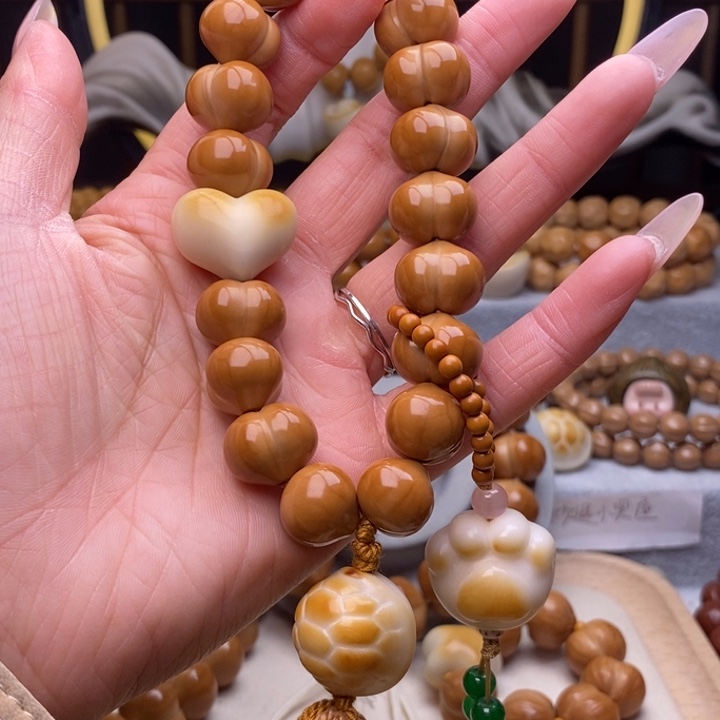 皮质非金属屁桃手持