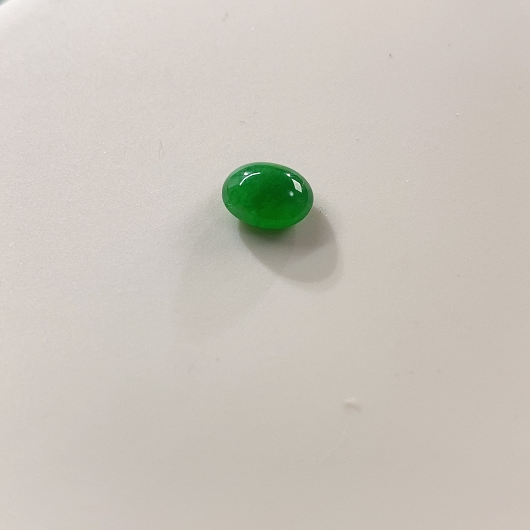 翡翠裸石冰阳绿蛋面