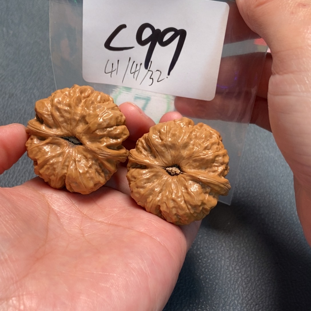 文玩核桃吊坠蛤蟆