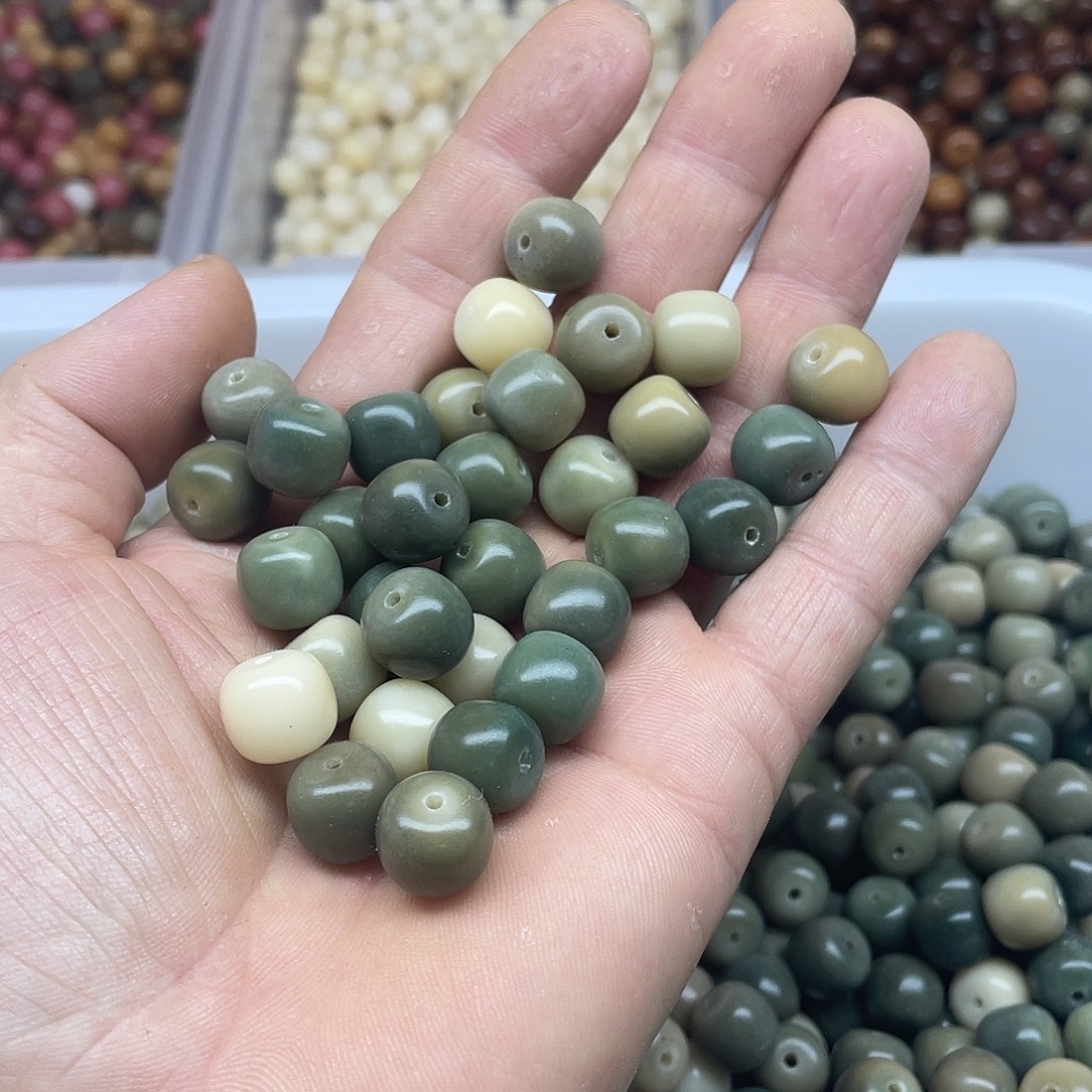 吊坠白玉菩提12海盐蓝桶100颗➕灯牌宠10颗