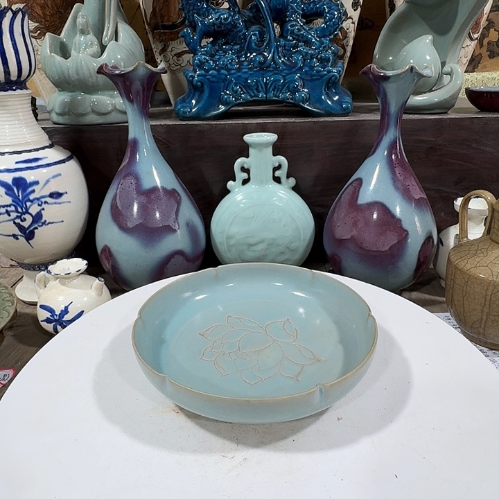手工制作陶瓷摆件