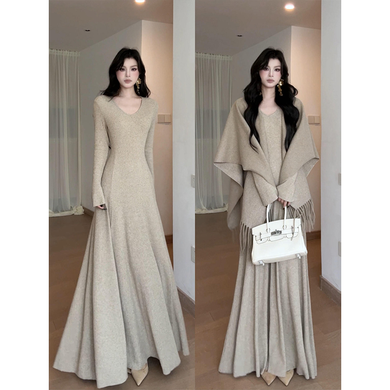 MARIE.COCO御姐风穿搭针织套装秋季v领长袖连衣裙搭配披肩两件套