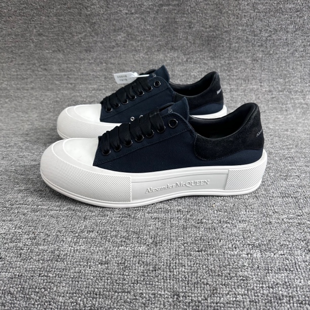 99新 Alexander McQueen/亚历山大·麦昆 40码 麦昆黑白休闲鞋准新