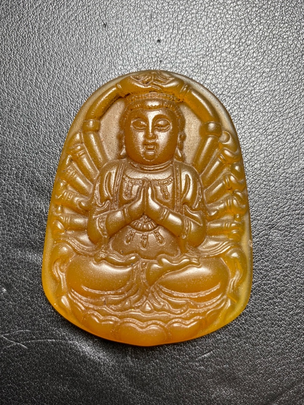 清仓天然老玛瑙千手观音挂件老货老物件手工雕刻时尚复古男士玉佩