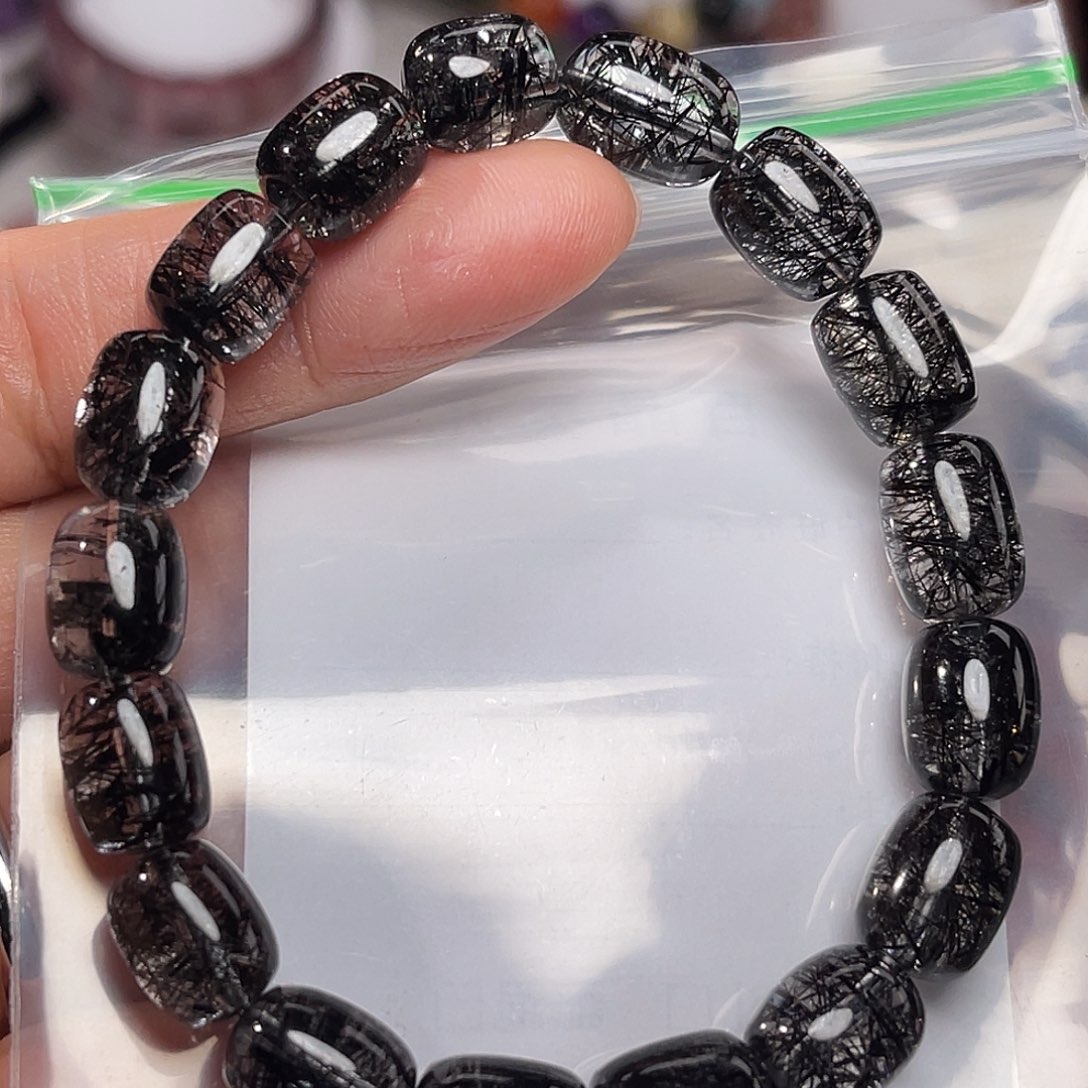 颈饰未镶嵌水晶订制