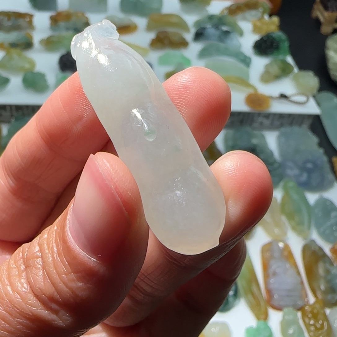 定制翡翠未镶嵌缅甸翡翠