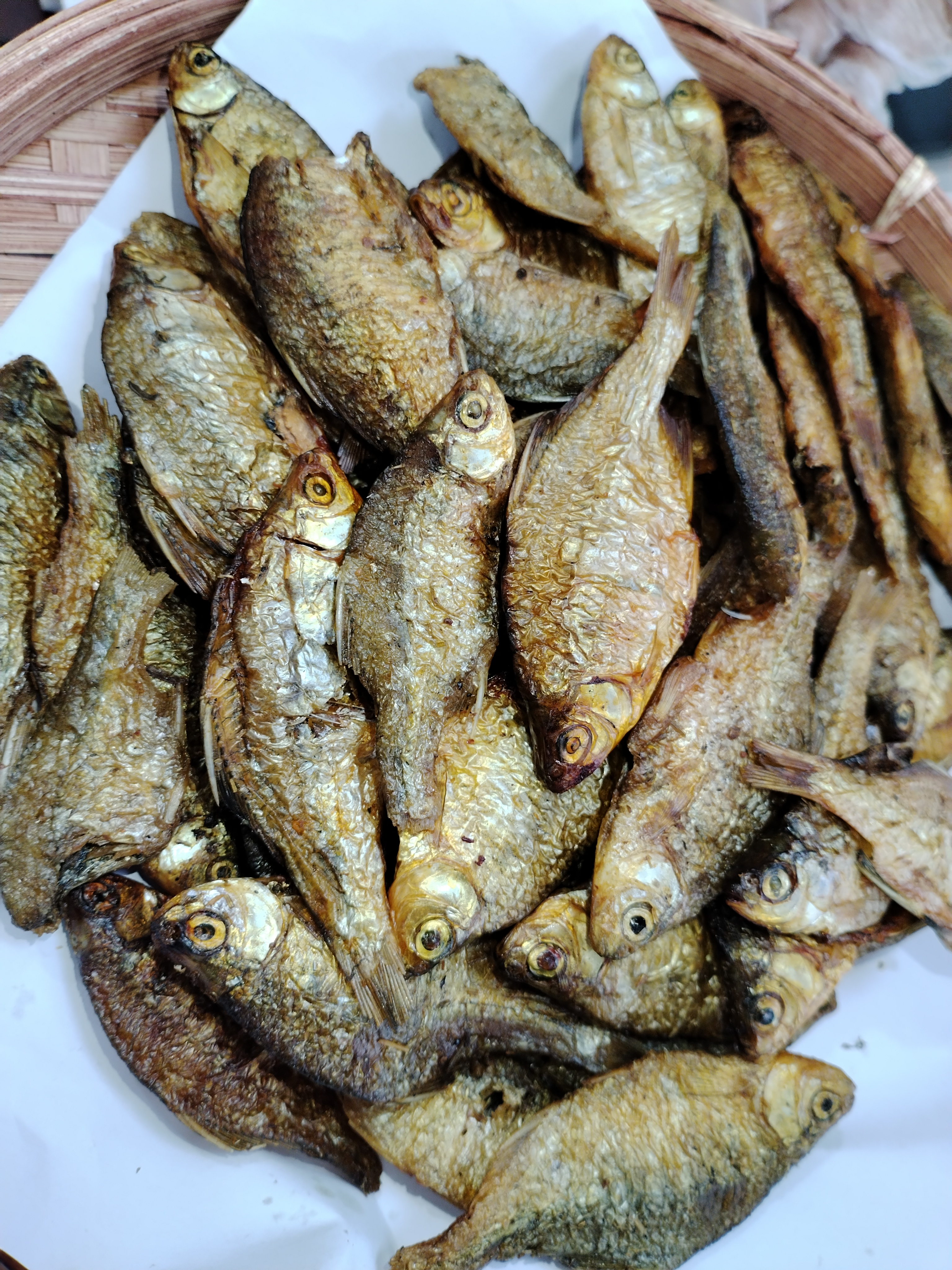 幕阜乡味农家自家传统工艺制作鳑鲏鱼