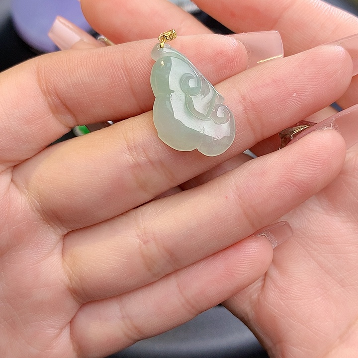 翡翠挂件18K金镶嵌j j j j