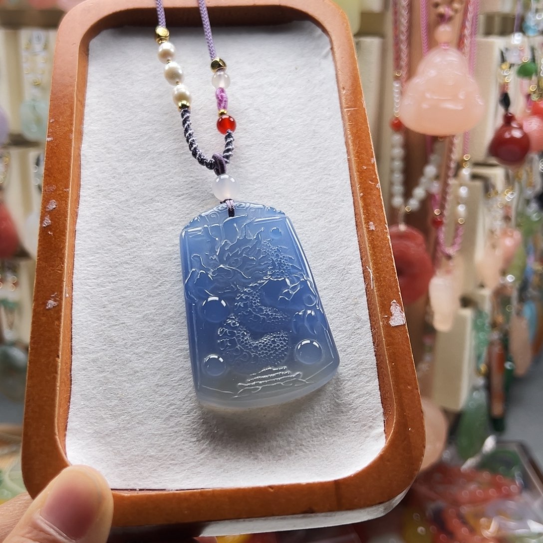 玛瑙/玉髓合金颈饰