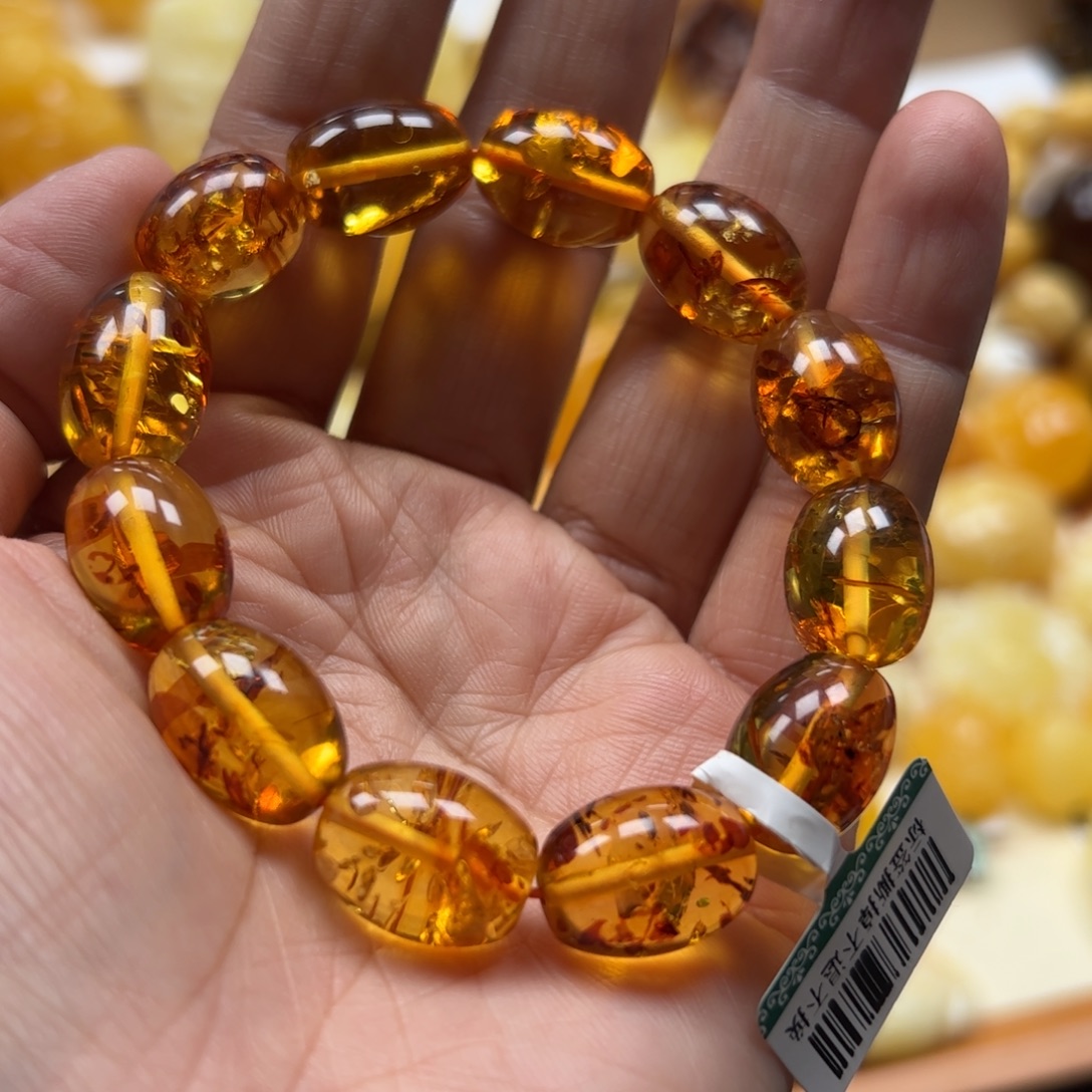 琥珀未镶嵌珠宝奇石