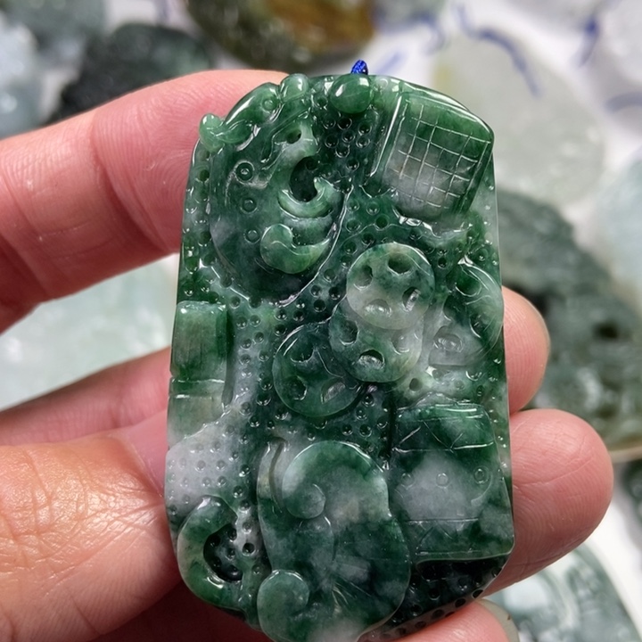 定制翡翠未镶嵌翡翠