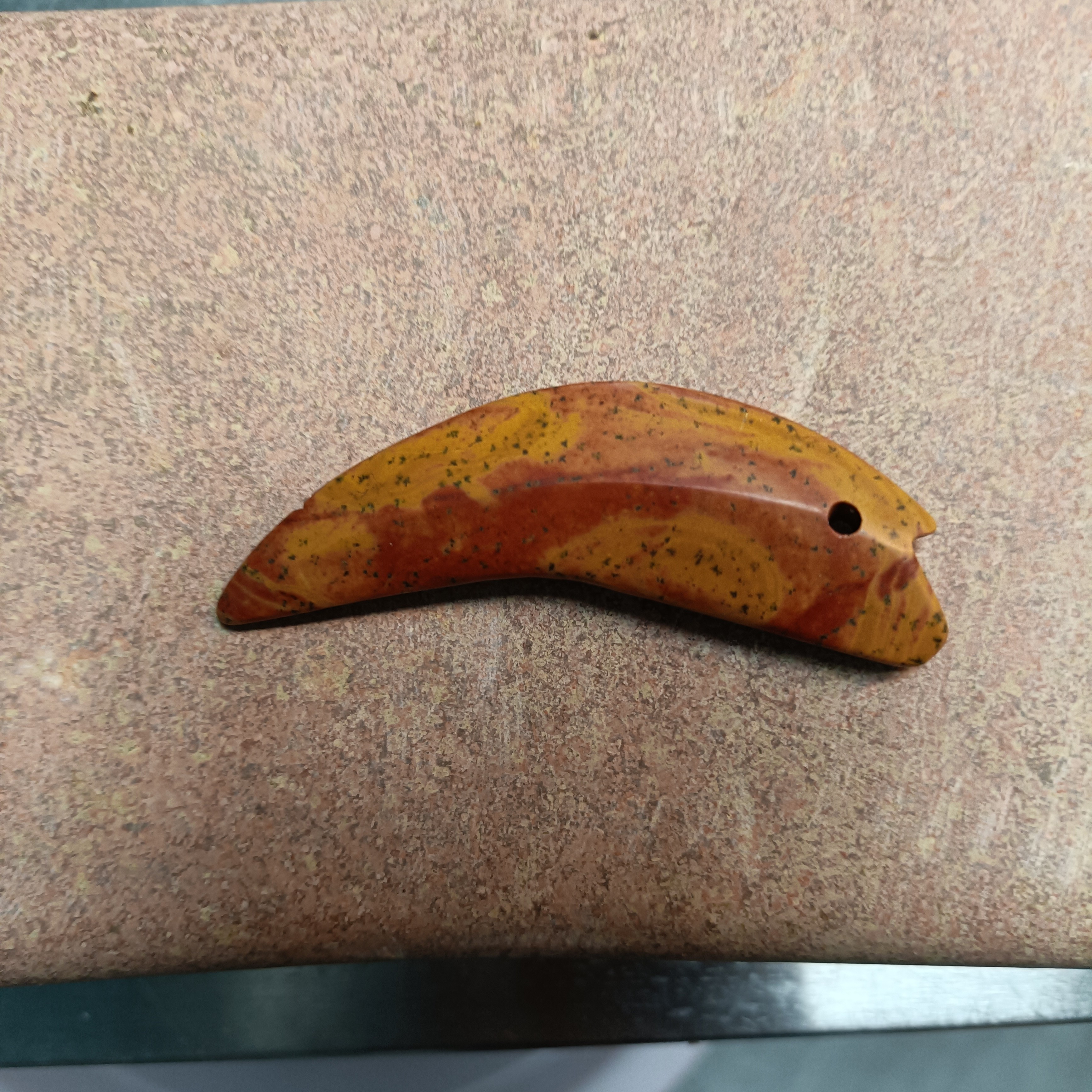 天然泗滨砭石打造的狼牙棒，品质优良