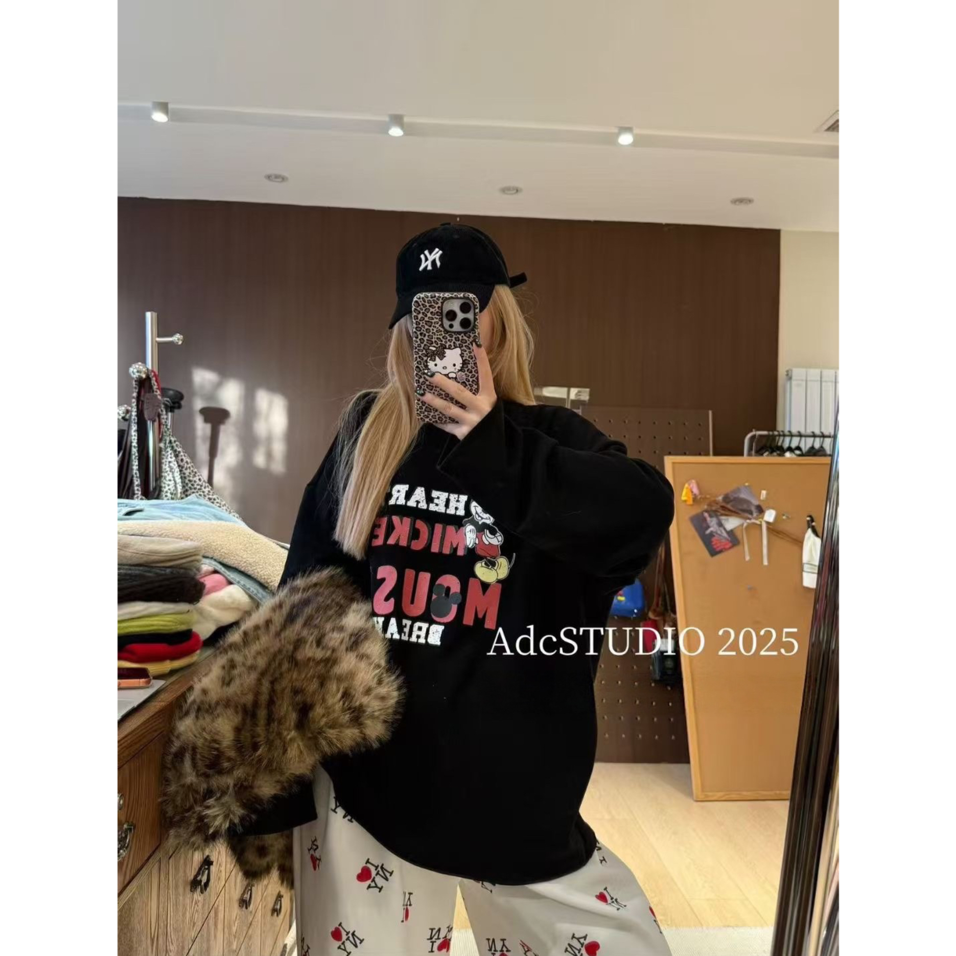 【现货-德绒字母米奇打底】東room2025冬季新款韩版德绒长袖T恤女