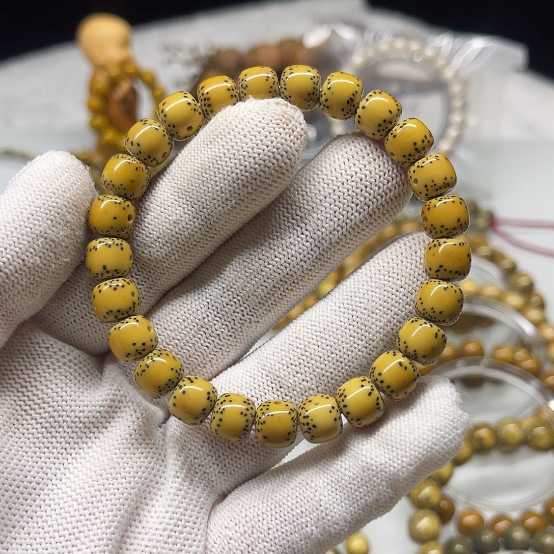 戒***烟星月菩提手串通体留白9×8