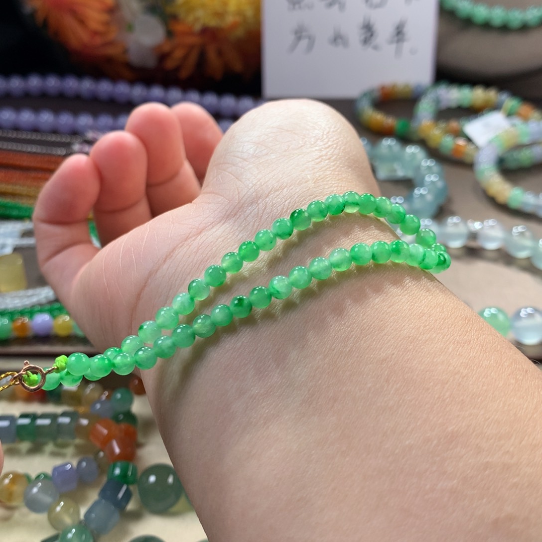 翡翠手链未镶嵌糯冰甜阳绿飘色花小米卡4