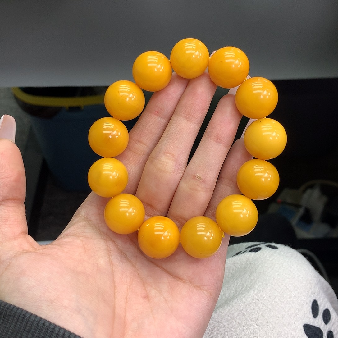 陈***常琥珀未镶嵌珠宝奇石17