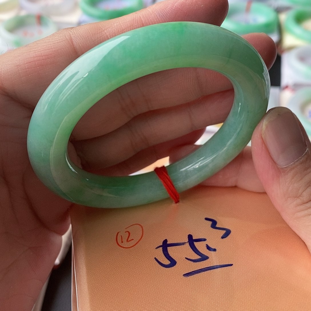 翡翠手镯未镶嵌12号链接