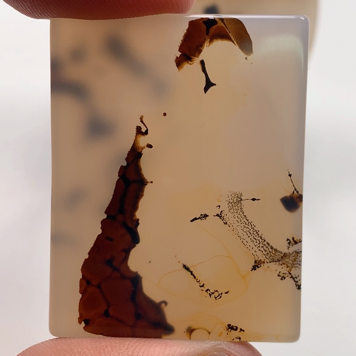 玛瑙/玉髓颈饰未镶嵌庄**蝶