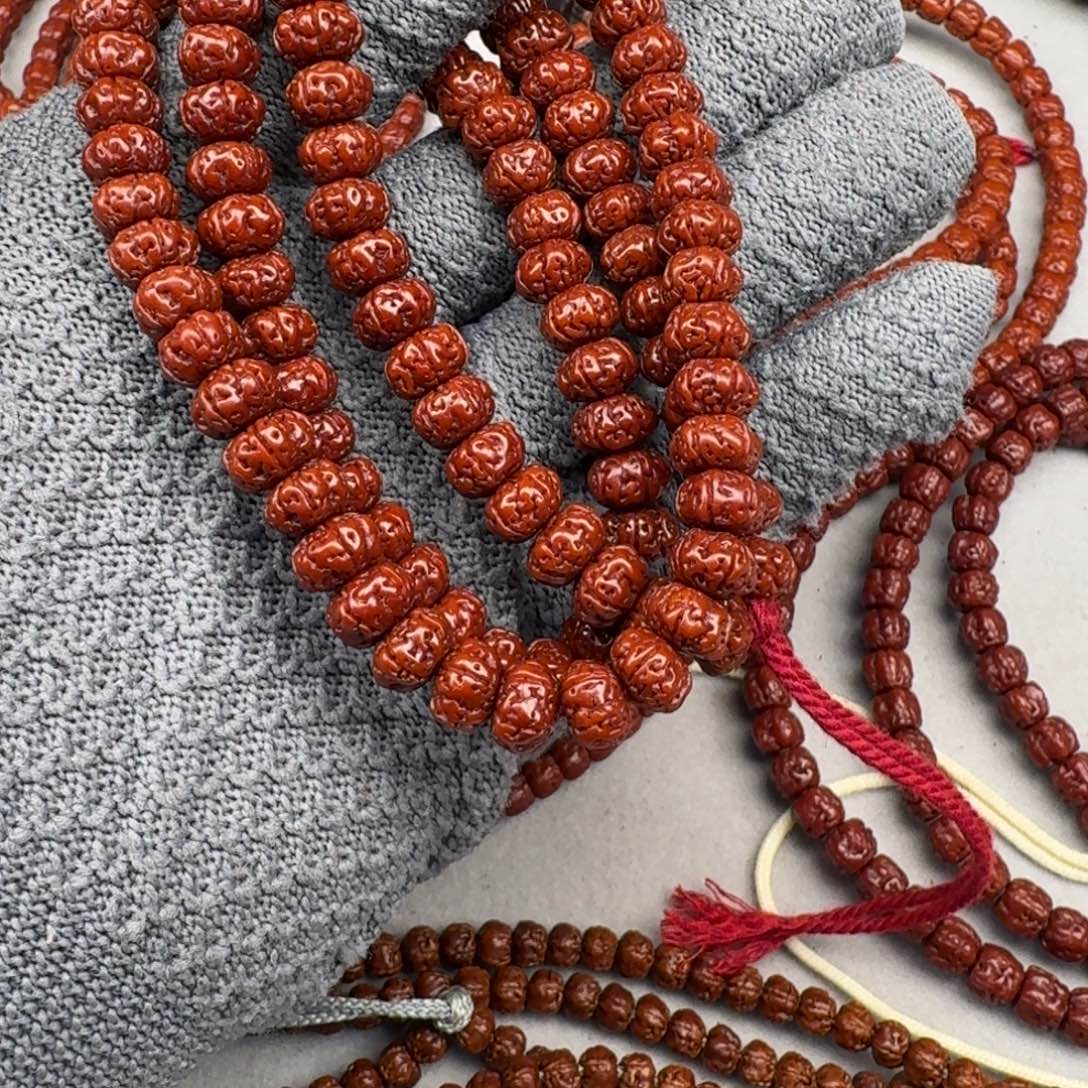 汝***行金刚菩提吊坠树王108