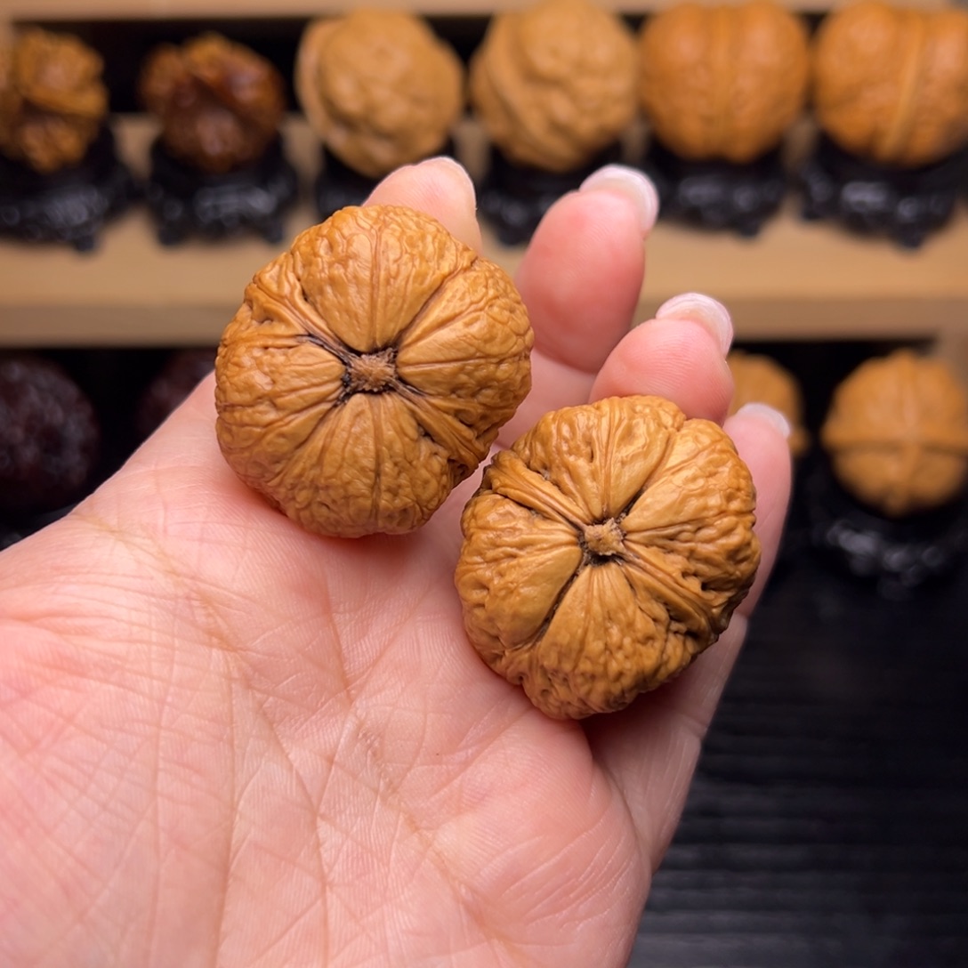 文玩核桃吊坠8z-------36尺