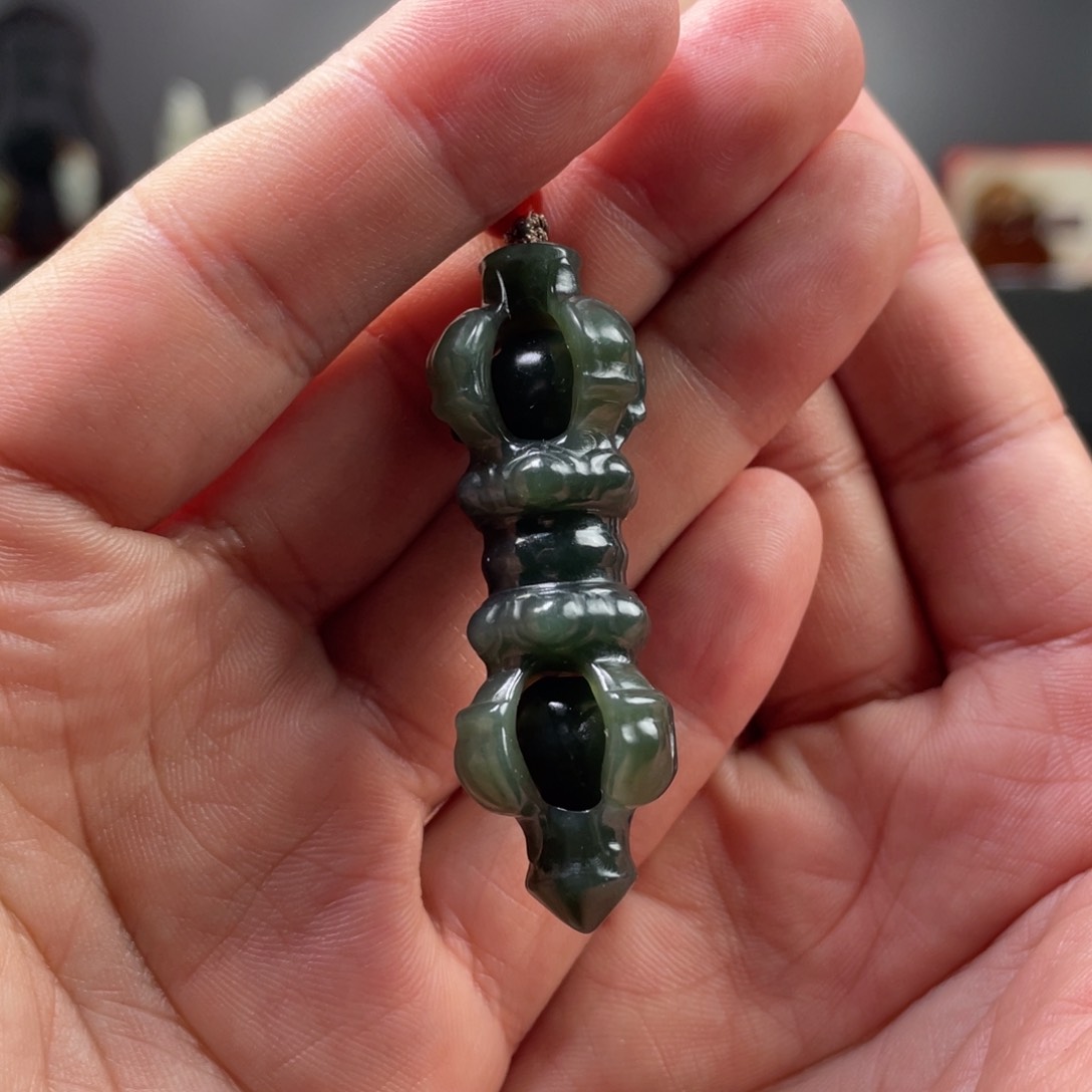 未镶嵌和田玉把件