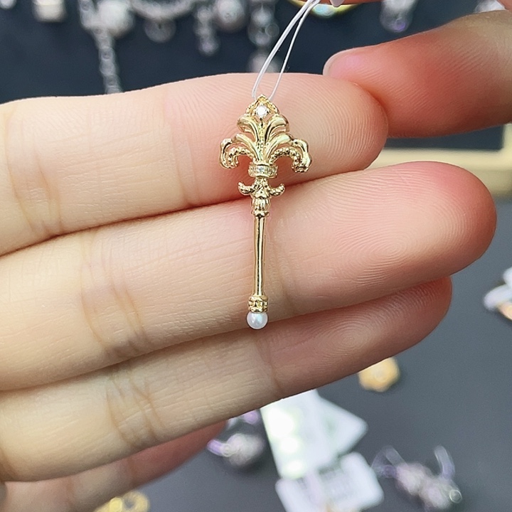 耳饰钻石18K金镶嵌