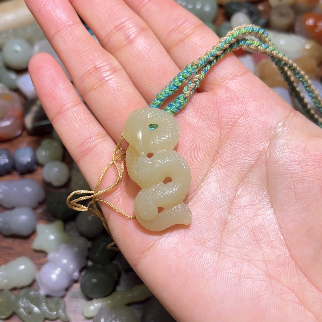 和田玉珠宝半成品未镶嵌