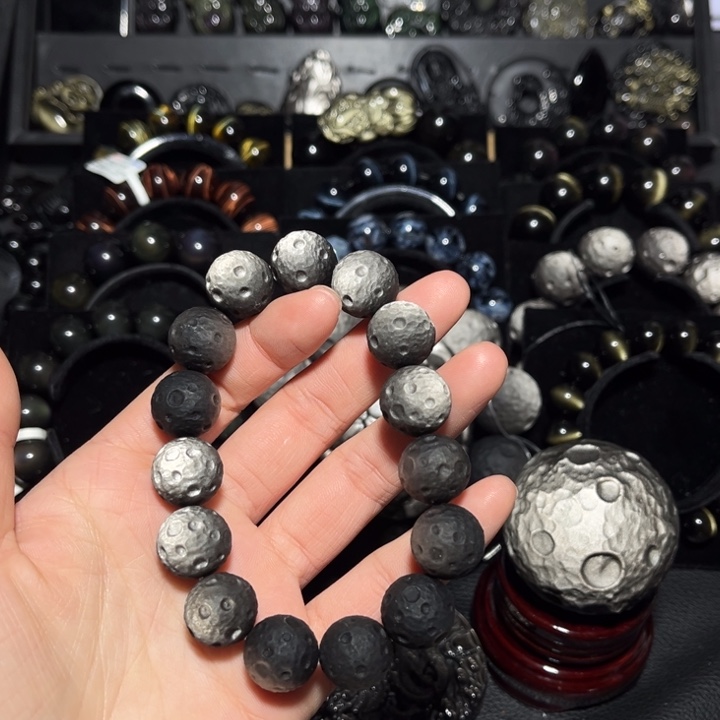 T***i黑曜岩未镶嵌珠宝奇石