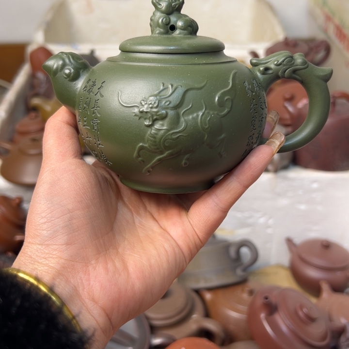 紫砂茶壶扭断微瑕疵