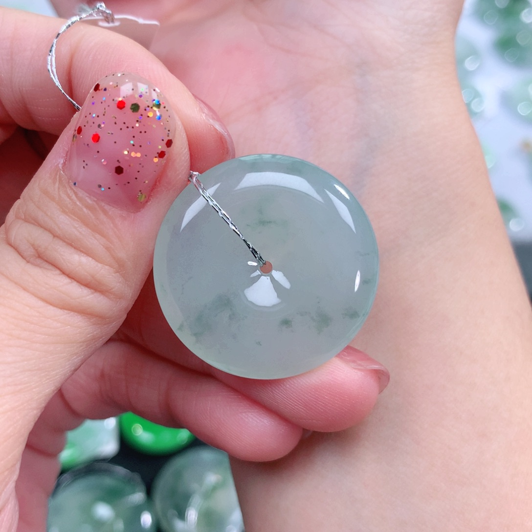 翡翠未镶嵌颈饰天然缅甸翡翠