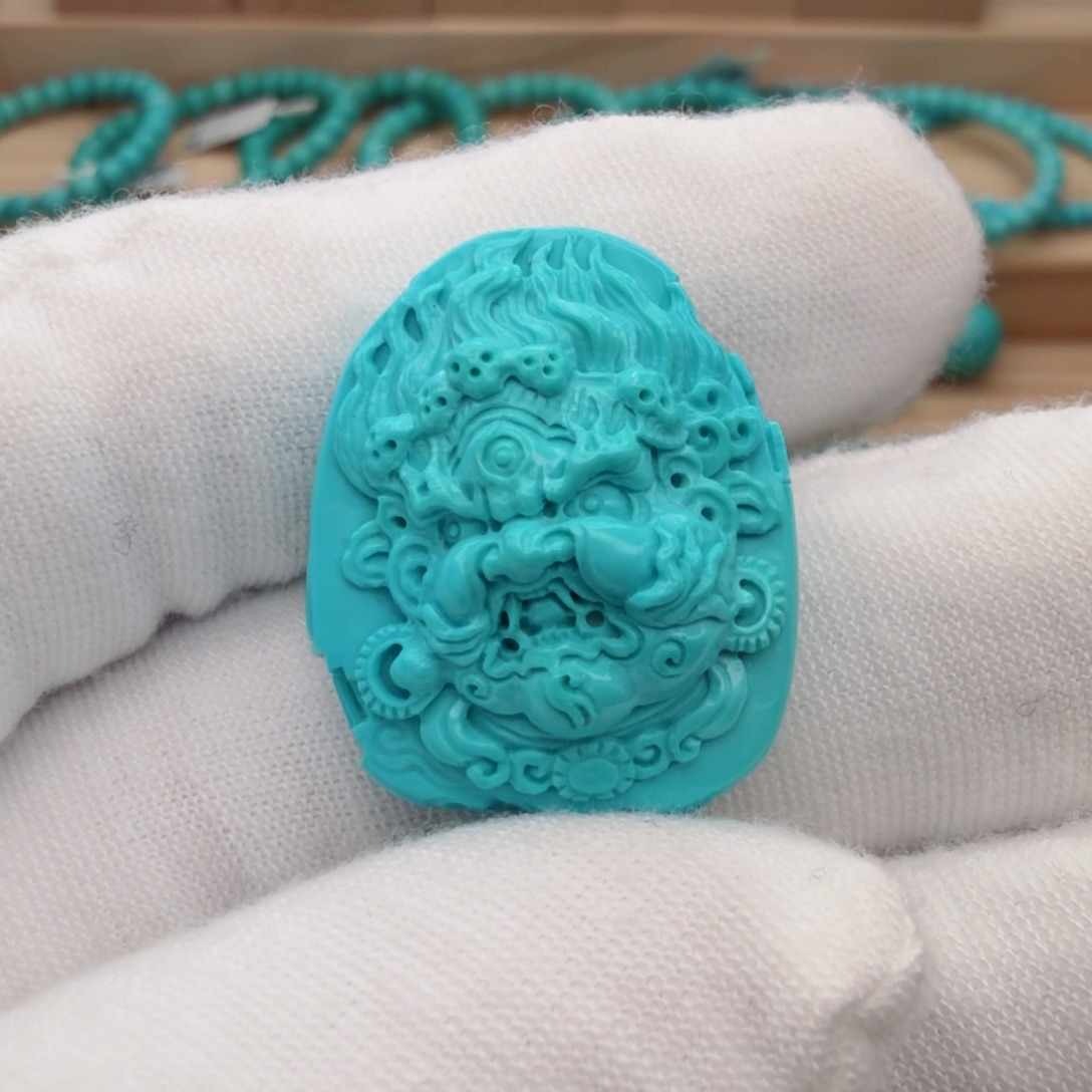 绿松石未镶嵌珠宝奇石